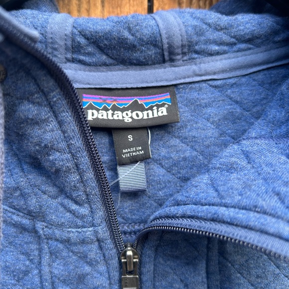 Patagonia Stone Blue Quilted Hoodie (small) - Picture 2 of 3